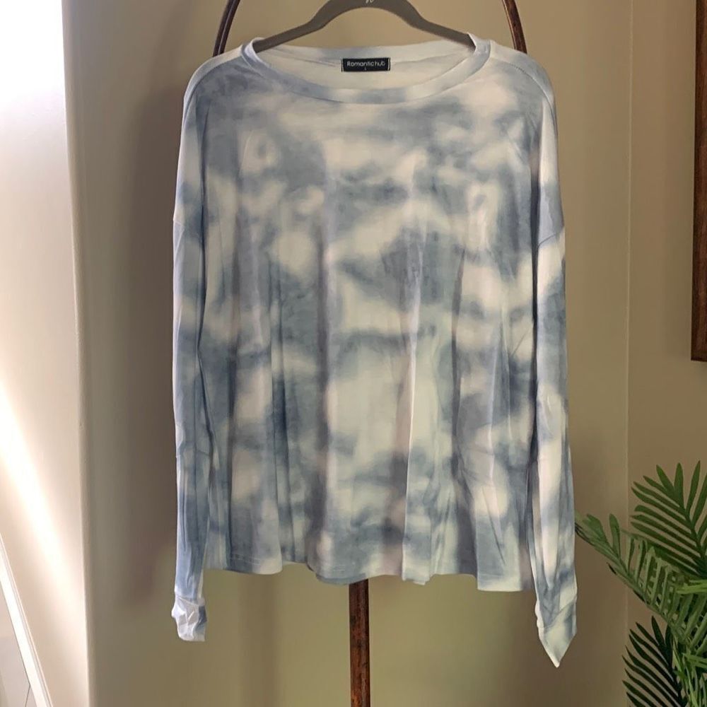 Tie Dye  Long  Sleeve Tee Size L
